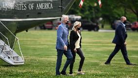 President Biden and Dr. Biden return to the White House after weekend in Delaware