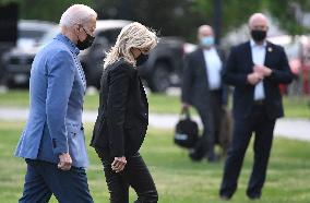 President Biden and Dr. Biden return to the White House after weekend in Delaware