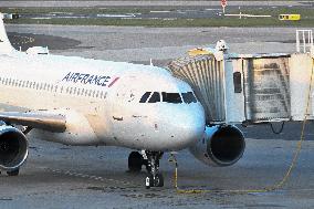 Police Control At Orly Airport - Paris