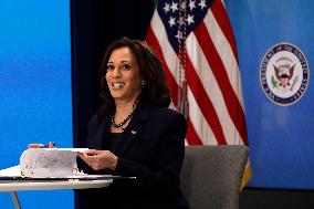 Kamala Harris on COVID-19 public education - Washington