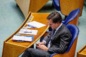 PM Rutte Narrowly Survives No-Confidence Vote - The Hague