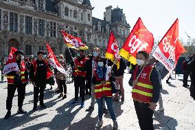 Entertainment workers demonstrate - Paris