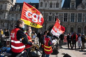 Entertainment workers demonstrate - Paris