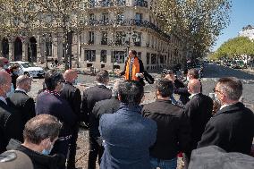 Entertainment workers demonstrate - Paris