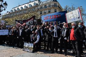 Entertainment workers demonstrate - Paris