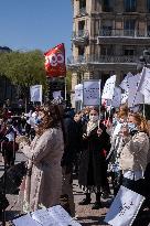 Entertainment workers demonstrate - Paris