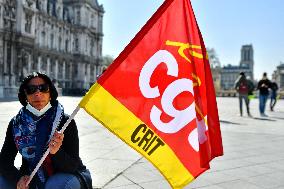 Entertainment workers demonstrate - Paris