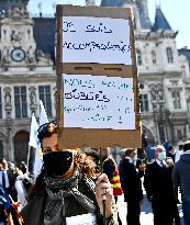 Entertainment workers demonstrate - Paris