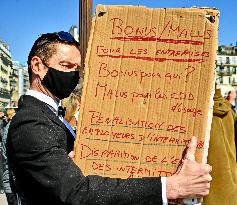 Entertainment workers demonstrate - Paris