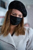 Marlene Schiappa visits the Secours Catholique - Paris