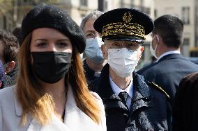 Marlene Schiappa meets police officers responsible for securing places of worship - Paris