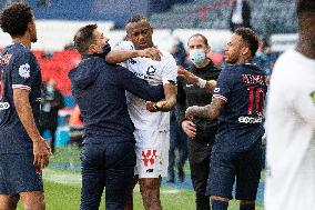 Ligue 1 - Paris Saint Germain vs LOSC Lille - Paris
