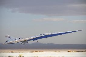 NASA SuperSonic Low Boom Airplane Concept