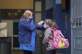 Schools Reopen After Months Of Closure - Naples