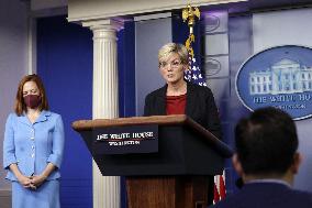Jennifer Granholm press briefing - Washington