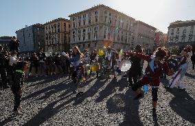 Show business workers continues Friday Protest - Naples