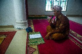 Congregations Of The Naqsyabandiyah Prepares Ramadan - Indonesia