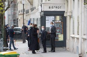 One Dead And One Seriously Injured In A Shooting - Paris