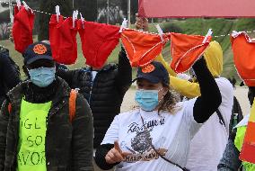 Restaurateurs protest in Rome