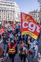 Functionaries Protest in Paris