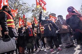 Functionaries Protest in Paris