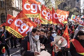 Functionaries Protest in Paris