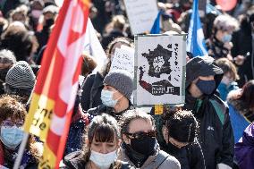 Functionaries Protest in Paris