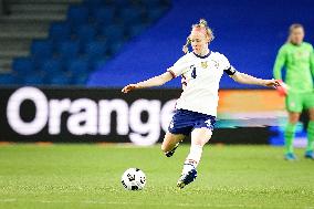 Womens Football Friendly - France v USA