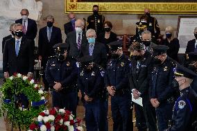 Police Officer William Evans honored In US Capitol - Washington