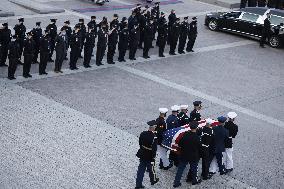 Police Officer William Evans honored In US Capitol - Washington