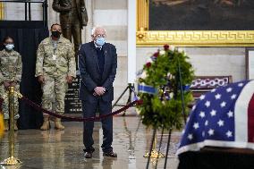 Police Officer William Evans honored In US Capitol - Washington