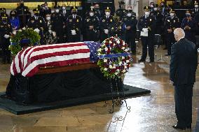 Police Officer William Evans honored In US Capitol - Washington