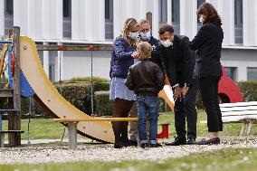 President Macron Visits Child Psychiatry Department - Reims