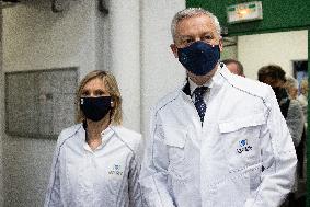 Bruno Le Maire Visit To Bernard Control Factory - Gonesse