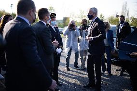 Bruno Le Maire Visit To Bernard Control Factory - Gonesse