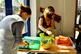 Chorba and meals distribution in Ramadan - Saint Ouen
