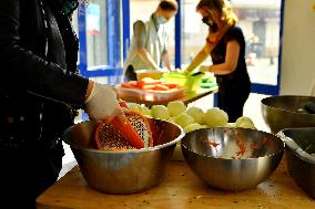 Chorba and meals distribution in Ramadan - Saint Ouen