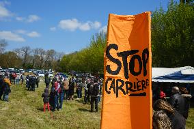 Protest against the Castres-Toulouse motorway project - Teulat