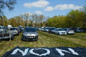 Protest against the Castres-Toulouse motorway project - Teulat