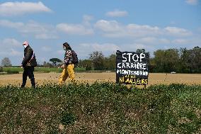 Protest against the Castres-Toulouse motorway project - Teulat