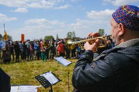 Protest against the Castres-Toulouse motorway project - Teulat