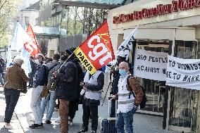 Protest outside the Marriott hotel  - Paris