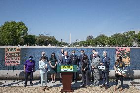 Green New Deal Press Conference - Washington