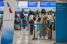 Mexico City Airport Full During Yellow Alert By Covid-19