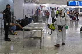 Mexico City Airport Full During Yellow Alert By Covid-19