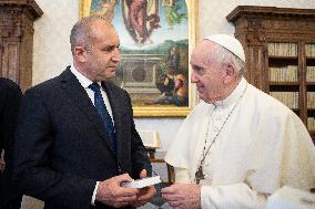 Pope Francis Meets President of the Republic of Bulgaria - Vatican