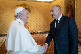 Pope Francis Meets President of the Republic of Bulgaria - Vatican