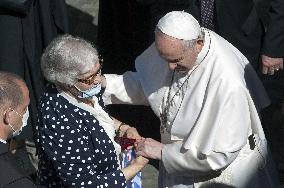 Pope Francis Meets Survivor To Auschwitz - Vatican