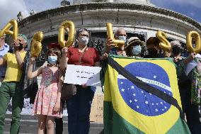 Anti Bolsonaro protest in Paris