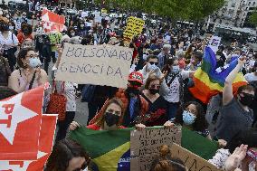Anti Bolsonaro protest in Paris